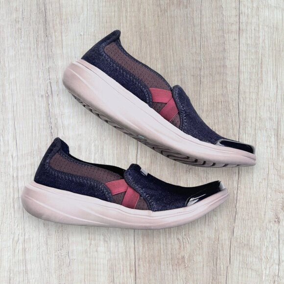 BZEES Cruise Slip On Comfort Lightweight Sneakers Navy Denim Blue Gray Womens 7 - Picture 2 of 10